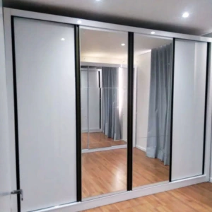 Guarda-roupa